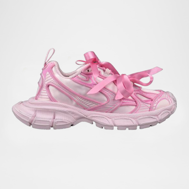 3XL Gradient Sneaker