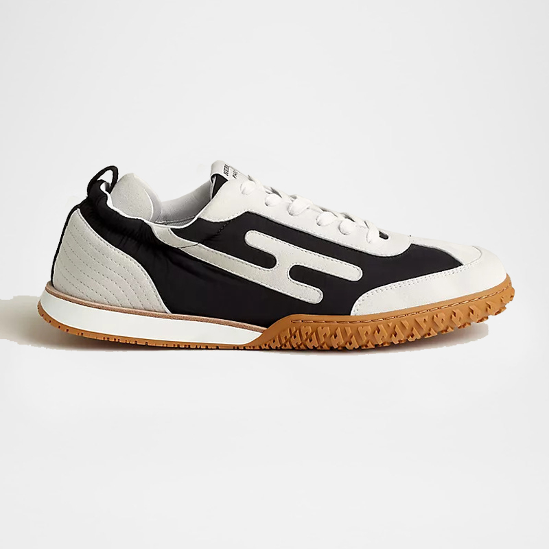 Jet Sneaker