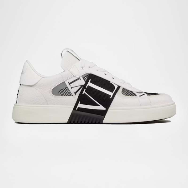 VL7N Low Top Sneaker