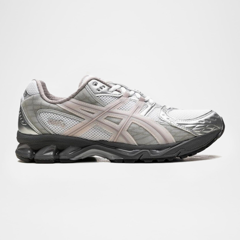 Kith x Gel-Nimbus 10.1 Runner Sneaker
